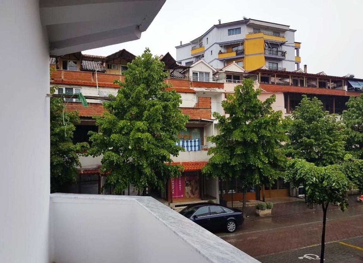 Lovely Apt At The Heart Of The City&Near The Lake Pogradec Ngoại thất bức ảnh